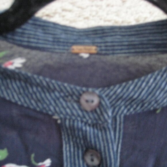 Free People tunic - Picture 3 of 3